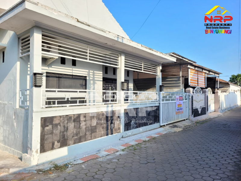 Disewakan Rumah Minimalis siap huni Murah di Banyuwangi Kota   Disewakan Rumah Minimalis siap huni Murah di Banyuwangi Kota   Disewakan Rumah Minimalis siap huni Murah di Banyuwangi Kota&nbsp;&nbsp;
Dekat dengan Fasilitas Pendidikan, Perbelanjaan, Transportasi dan Fasilitas Umum NRP BANYUWANGI