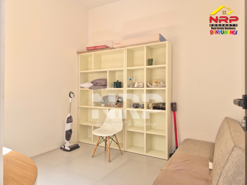 DISEWAKAN RUMAH MODERN FULL FURNITURE 2 LANTAI DI TAMANBARU - BANYUWANGI DISEWAKAN RUMAH MODERN FULL FURNITURE 2 LANTAI DI TAMANBARU - BANYUWANGI DISEWAKAN RUMAH MODERN FULL FURNITURE 2 LANTAI DI TAMANBARU - BANYUWANGI
Terletak di Kawasan Perumahan dengan keamanan dan fasilitas umum yang NRP BANYUWANGI
