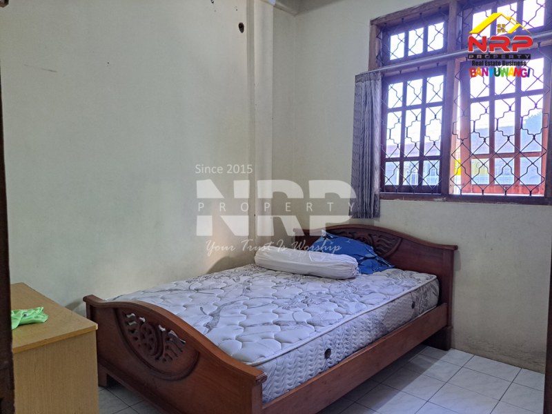 Disewakan rumah murah di Kebalenan - Banyuwangi  Disewakan rumah murah di Kebalenan - Banyuwangi  Disewakan rumah murah di Kebalenan - Banyuwangi&nbsp;
Hanya lantai 1 saja yang disewakan. Lokasi strategis pusat kota. Dekat BTN Banyuwangi
Dekat dengan NRP BANYUWANGI