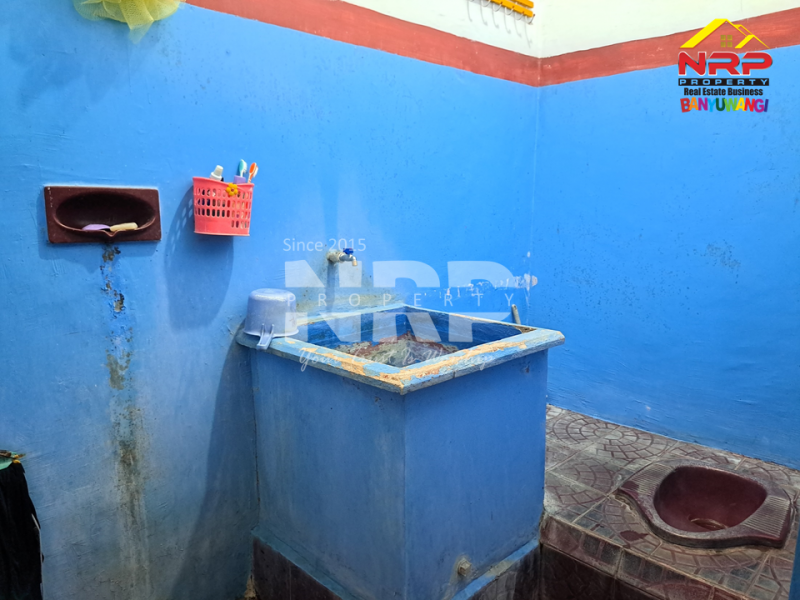 Disewakan rumah murah di Kebalenan - Banyuwangi  Disewakan rumah murah di Kebalenan - Banyuwangi  Disewakan rumah murah di Kebalenan - Banyuwangi&nbsp;
Hanya lantai 1 saja yang disewakan. Lokasi strategis pusat kota. Dekat BTN Banyuwangi
Dekat dengan NRP BANYUWANGI