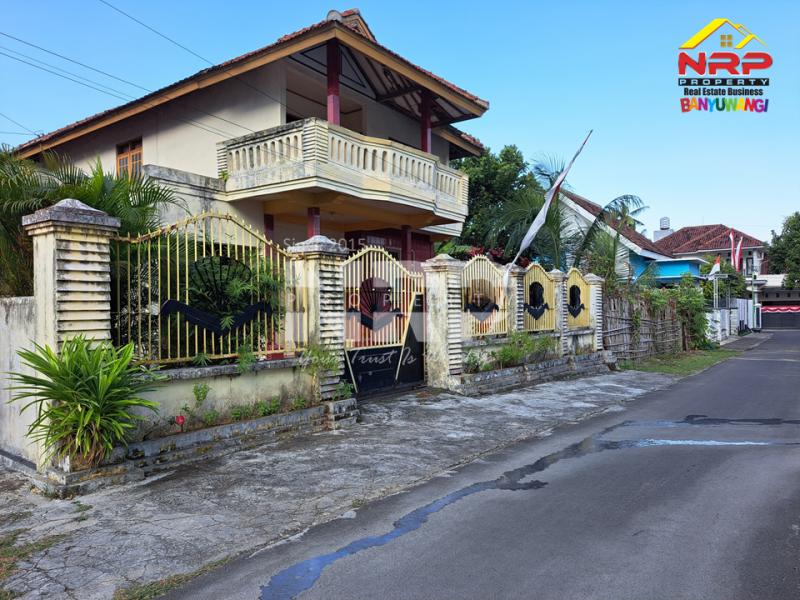 Disewakan rumah murah di Kebalenan - Banyuwangi  Disewakan rumah murah di Kebalenan - Banyuwangi  Disewakan rumah murah di Kebalenan - Banyuwangi&nbsp;
Hanya lantai 1 saja yang disewakan. Lokasi strategis pusat kota. Dekat BTN Banyuwangi
Dekat dengan NRP BANYUWANGI