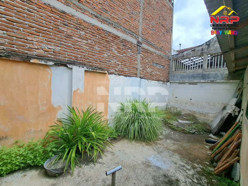Disewakan Rumah Murah di Penganjuran Banyuwangi Kota  Disewakan Rumah Murah di Penganjuran - Banyuwangi  Disewakan Rumah Murah di Penganjuran - Banyuwangi&nbsp;
Sebelah kantor kejaksaan banyuwangi, Dekat dengan Sekolah SMP Muhammadiyah Banyuwangi&nbsp;
Berada di NRP BANYUWANGI