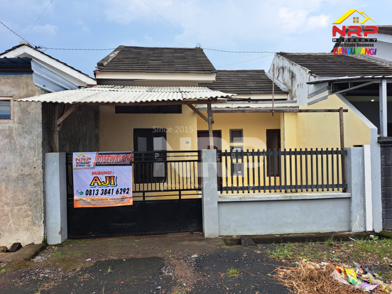 Disewakan Rumah Murah di Perum. Gedong Kertosari - Banyuwangi   Disewakan Rumah Murah di Perum. Gedong Kertosari - Banyuwangi   Disewakan Rumah Murah di Perum. Gedong Kertosari - Banyuwangi&nbsp;&nbsp;
Berada dikawasan perumahan . Sangat Cocok untuk hunian

Luas Tanah : 62 NRP BANYUWANGI