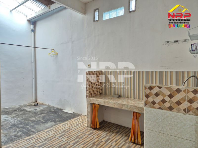Disewakan Rumah Siap Huni di Kawasan Perumahan di Kebalenan - Banyuwangi Rumah disewakan murah di Banyuwangi Kota  Disewakan Rumah Siap Huni di Kawasan Perumahan di Kebalenan - Banyuwangi
Perumahan Exclusive Pusat Kota dengan Lingkungan Aman dan Nyaman
Keamanan 24 Jam NRP BANYUWANGI