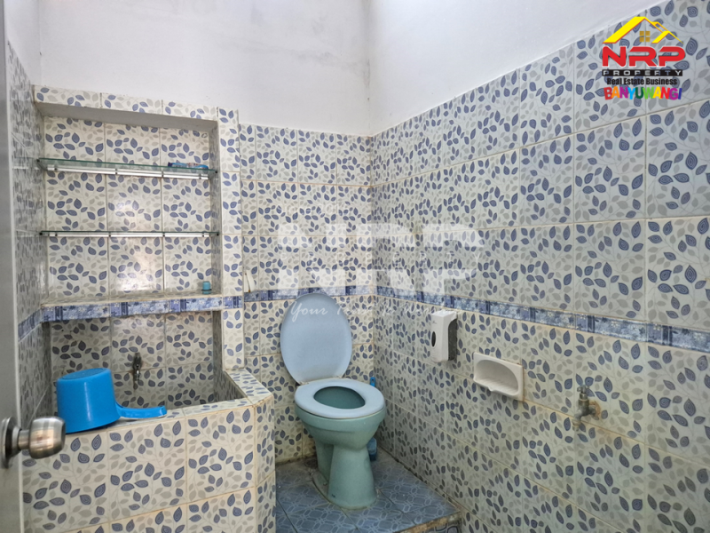 Disewakan Rumah Siap Huni di Kawasan Perumahan di Kebalenan - Banyuwangi Rumah disewakan murah di Banyuwangi Kota  Disewakan Rumah Siap Huni di Kawasan Perumahan di Kebalenan - Banyuwangi
Perumahan Exclusive Pusat Kota dengan Lingkungan Aman dan Nyaman
Keamanan 24 Jam NRP BANYUWANGI