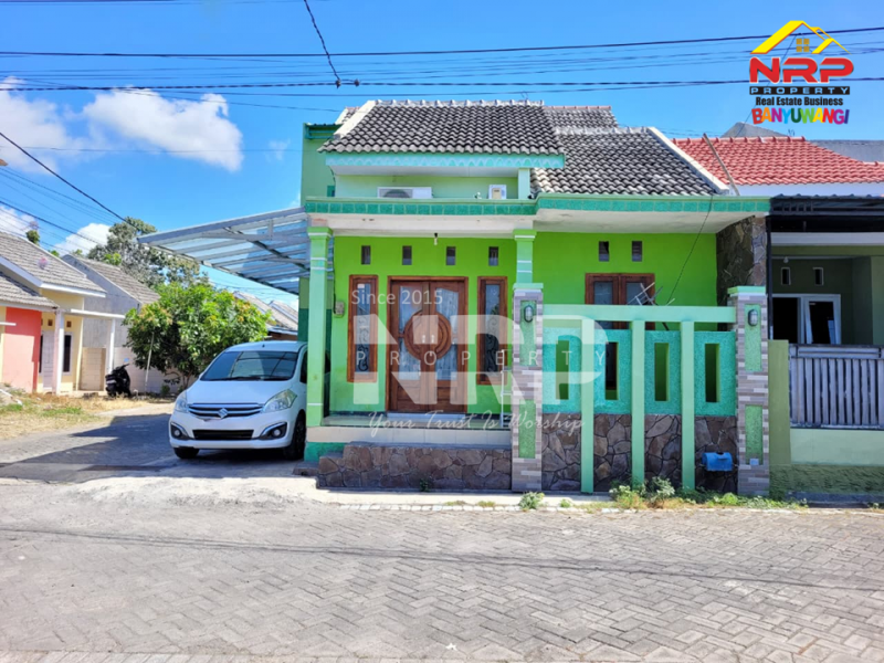 Disewakan Rumah Siap huni Full Furniture di Banyuwangi Kota  Disewakan Rumah Siap huni Full Furniture di Banyuwangi Kota  Disewakan Rumah Siap huni Full Furniture di Banyuwangi Kota&nbsp;
Hunian berada di Pusat Kota dekat dengan Fasilitas Pendidikan dan Kantor NRP BANYUWANGI