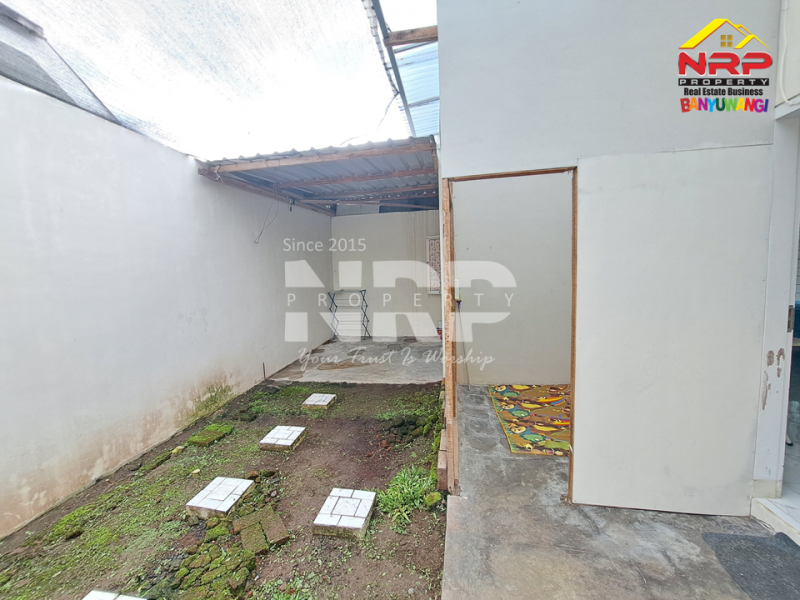 Disewakan Rumah Siap Huni Full Furniture di Kebalenan - Banyuwangi  Disewakan Rumah Siap Huni Full Furniture di Kebalenan - Banyuwangi  Disewakan Rumah Siap Huni Full Furniture di Kebalenan - Banyuwangi&nbsp;
Perumahan Exclusive Pusat Kota dengan Lingkungan Aman dan Nyaman
Keamanan 24 Jam NRP BANYUWANGI