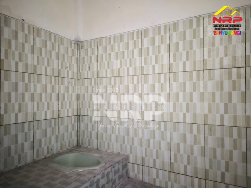 Disewakan Toko Murah di Kembiritan - Genteng Banyuwangi  Disewakan Toko Murah di Kembiritan - Genteng Banyuwangi  Disewakan Toko Murah di Kembiritan - Genteng Banyuwangi&nbsp;
Lokasi Stategis dan berada dikawasan perumahan tepi jln kembiritan.&nbsp;
Cocok untuk bisnis, NRP BANYUWANGI