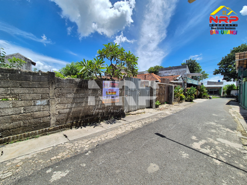 INVESTASI CERDAS DI TENGAH KOTA. Tanah siap bangun, lokasi premium dekat Jl. Kepiting. INVESTASI CERDAS DI TENGAH KOTA. Tanah siap bangun, lokasi premium dekat Jl. Kepiting. INVESTASI CERDAS DI TENGAH KOTA. Tanah siap bangun, lokasi premium dekat Jl. Kepiting.
Nilai terus naik, cocok untuk hunian, rumah kos, dll&nbsp;
???? Jarak NRP BANYUWANGI