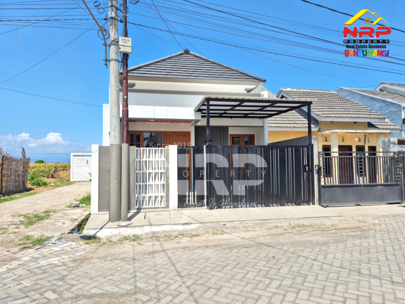 Jual Rumah Baru Modern Hook di Sobo Banyuwangi Jual Rumah Baru Modern Hook di Sobo Banyuwangi Rumah Baru Modern Hook di Sobo Banyuwangi
Hunian fresh from the oven dengan konsep modern minimalis, finishing rapi, dan layout ruangan yang minimalis tapi NRP BANYUWANGI