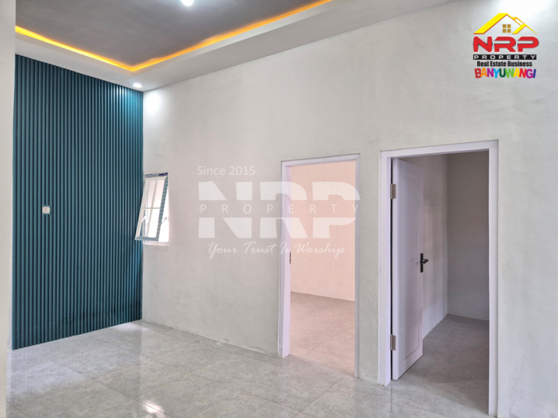 Mulai kehidupan baru dengan hunian estetik, nyaman, dan lokasi strategis. Dijual rumah estetik Murah Banyuwangi bisa KPR  Mulai kehidupan baru dengan hunian estetik, nyaman, dan lokasi strategis.
Desain minimalis, lingkungan asri, harga bersahabat di Jl. Gajah Mada NRP BANYUWANGI