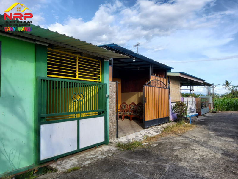 Over Kredit  Rumah Siap Huni di Perum Gedong Kertosari - Banyuwangi  Over Kredit  Rumah Siap Huni di Perum Gedong Kertosari - Banyuwangi  Over Kredit&nbsp; Rumah Siap Huni di Perum Gedong Kertosari - Banyuwangi&nbsp;
Lokasi yang sejuk dan asri. Dekat Fasilitas Pendidikan, Pebelanjaan, pertokoan NRP BANYUWANGI
