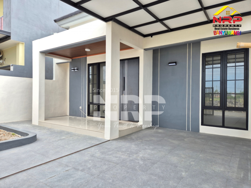 Rumah Baru Modern di Sobo Banyuwangi Dijual rumah modern di Banyuwangi Kota  &nbsp;Rumah Baru Modern di Sobo Banyuwangi
Hunian fresh from the oven dengan konsep modern minimalis, finishing rapi, dan layout ruangan yang super NRP BANYUWANGI