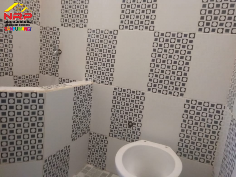 Dijual Rumah Murah Hook Exclusive di Perum Griya Dadapan Indah  Dijual Rumah Hook Exclusive di Perum Griya Dadapan Indah  Dijual Rumah Hook Exclusive di Perum Griya Dadapan Indah. Lokasi Sangat Strategis di Lingkungan yang Sedang Berkembang. Akses Jalan Provinsi Dadapan NRP BANYUWANGI