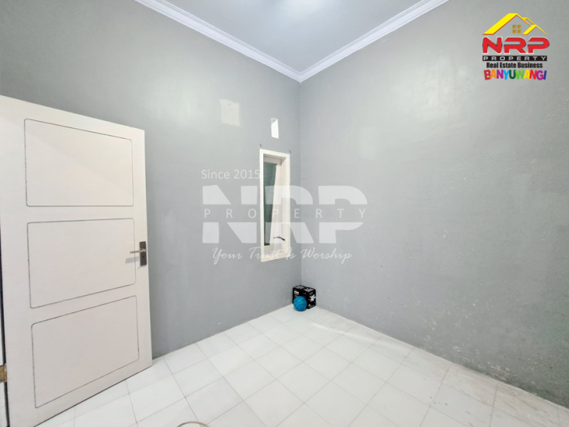 Rumah dijual! Cocok untuk hunian keluarga atau investasi jangka panjang di Kebalenan - Banyuwangi  Rumah dijual! Cocok untuk hunian keluarga atau investasi jangka panjang di Kebalenan - Banyuwangi  Rumah dijual! Cocok untuk hunian keluarga atau investasi jangka panjang di Kebalenan - Banyuwangi&nbsp;
Lokasi tenang, akses mudah, dan harga NRP BANYUWANGI