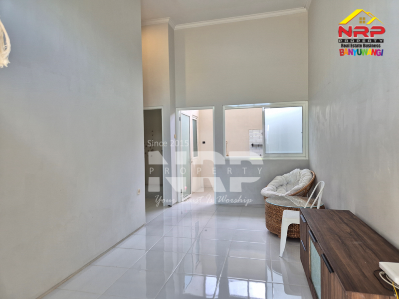 RUMAH DIJUAL DI PERUMAHAN EXCLUSIVE SEMPU PERBATASAN GENTENG - BANYUWANGI  Jual rumah 200 jutaan di sempu perbatasan genteng banyuwangi  RUMAH DIJUAL DI PERUMAHAN EXCLUSIVE SEMPU PERBATASAN GENTENG - BANYUWANGI&nbsp;
Perumahan komersil onet get system. Suasana tenang, Right of waynya sangat NRP BANYUWANGI