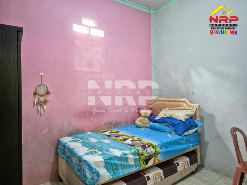 Rumah dijual di Tamanbaru - Banyuwangi akses mudah, lingkungan nyaman. Rumah dijual di belakang Oseng Deles — akses mudah, lingkungan nyaman. Investasi properti dekat pusat kuliner hits Banyuwangi!
Rumah dijual di belakang Oseng Deles &mdash; akses mudah, lingkungan nyaman.
Nilai properti terus NRP BANYUWANGI