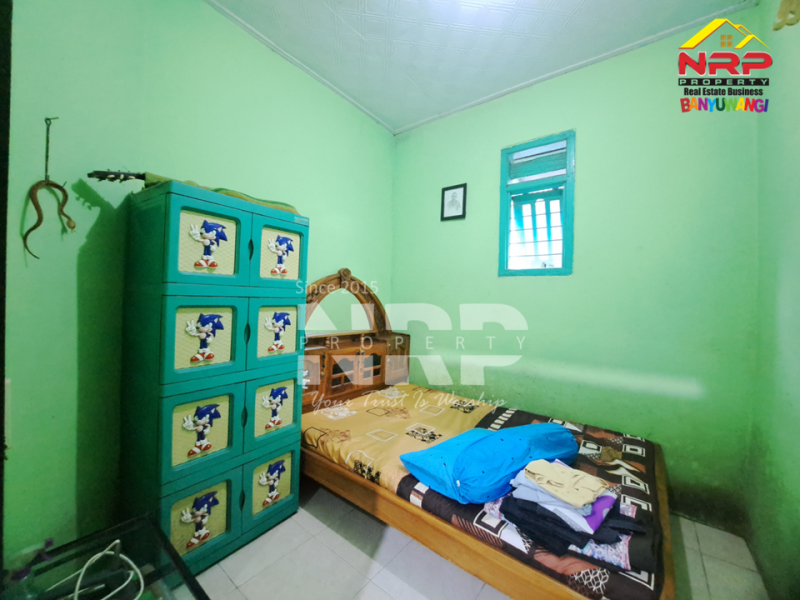 RUMAH DIJUAL terletak di Desa GENDOH, BANYUWANGI RUMAH DIJUAL terletak di Desa GENDOH, BANYUWANGI RUMAH DIJUAL terletak di Desa GENDOH, BANYUWANGI
Cari rumah dengan suasana tenang, halaman luas, dan view persawahan langsung dari depan rumah?
Rumah di NRP BANYUWANGI