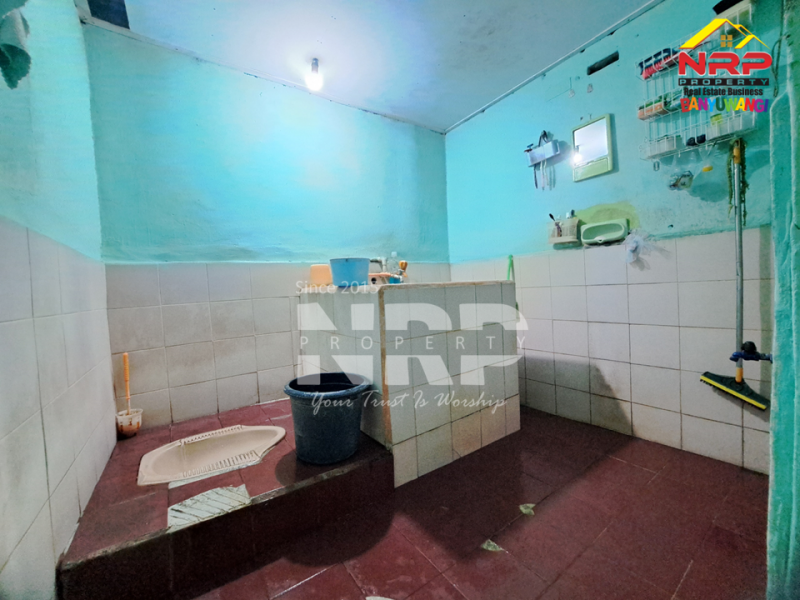 RUMAH DIJUAL terletak di Desa GENDOH, BANYUWANGI RUMAH DIJUAL terletak di Desa GENDOH, BANYUWANGI RUMAH DIJUAL terletak di Desa GENDOH, BANYUWANGI
Cari rumah dengan suasana tenang, halaman luas, dan view persawahan langsung dari depan rumah?
Rumah di NRP BANYUWANGI