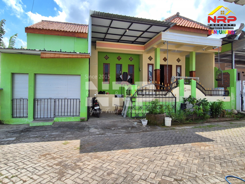 Rumah impian Bakungan, Banyuwangi Lokasi strategis dekat Stasiun Banyuwangi Kota  Dijual rumah  Dekat Stasiun Banyuwangi Kota  Rumah impian Bakungan, Banyuwangi Lokasi strategis dekat Stasiun Banyuwangi Kota&nbsp;
lingkungan asri dan akses mudah ke pusat kota. Siap huni.
Cocok untuk NRP BANYUWANGI