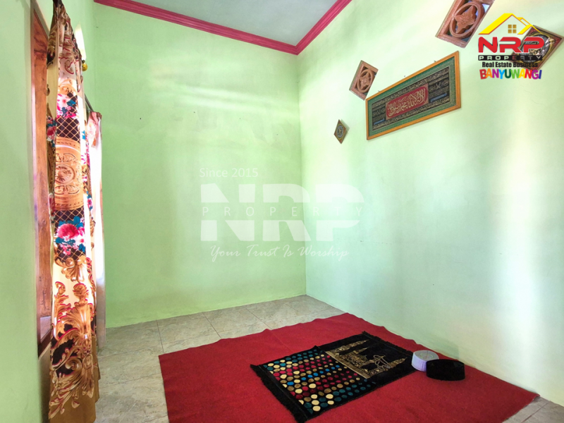 Rumah impian Bakungan, Banyuwangi Lokasi strategis dekat Stasiun Banyuwangi Kota  Dijual rumah  Dekat Stasiun Banyuwangi Kota  Rumah impian Bakungan, Banyuwangi Lokasi strategis dekat Stasiun Banyuwangi Kota&nbsp;
lingkungan asri dan akses mudah ke pusat kota. Siap huni.
Cocok untuk NRP BANYUWANGI