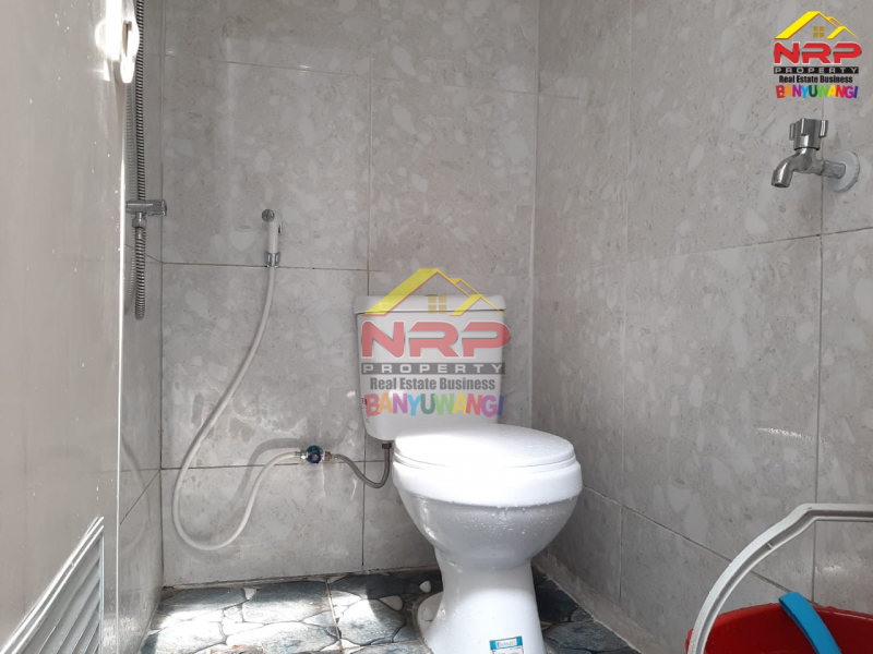 Dijual Rumah Modern di Sebelah Kantor SATPAS POLRESTA Dijual Rumah Modern di Sebelah Kantor SATPAS POLRESTA Banyuwangi  Dijual Rumah Modern di Sebelah Kantor SATPAS POLRESTA - Banyuwangi. Berhadapan Langsung Dengan KAMPUS AIRLANGGA Banyuwangi dan Bersebelahan dengan KANTOR NRP BANYUWANGI