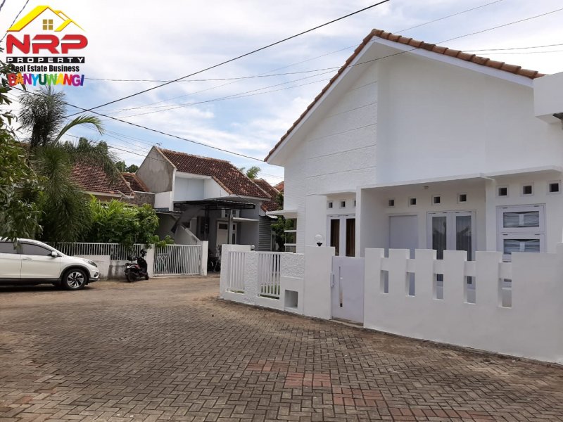 Dijual Rumah Cantik Posisi Hook di Perum  Elit Gardenia Estate Banyuwangi Dijual Rumah Cantik Posisi Hook di Perum  Elit Gardenia Estate Banyuwangi Dijual Rumah Catik Posisi Hook di Perum&nbsp; Elit Gardenia Estate Banyuwangi. Hunian Elit Pusat Kota Dengan Lingkungan Aman, Nyaman dan Asri.Dengan nilai NRP BANYUWANGI