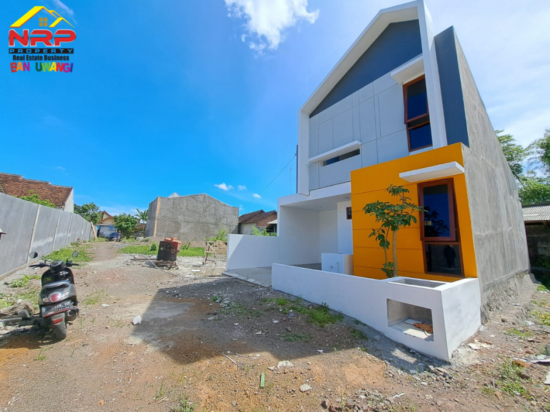 SALE RUMAH BARU KRADENAN ASRI RESIDANCE  Rumah cantik 2 lantai Akses  Jl. Utama Grajagan- Banyuwangi  SALE RUMAH BARU KRADENAN ASRI RESIDANCE  Rumah cantik 2 lantai Akses  Jl. Utama Grajagan- Banyuwangi  TELAH HADIR !!!!&nbsp;
KRADENAN ASRI RESIDANCE&nbsp;
Rumah cantik 2 lantai Akses&nbsp; Jl. Utama Grajagan- Banyuwangi&nbsp;
Cocok untuk hunian super NRP BANYUWANGI