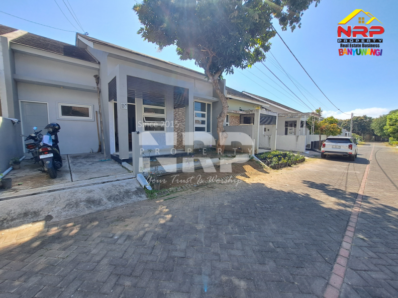 Unit terbatas, lokasi strategis - siapa cepat dia dapat di Taman Laguna Residance Banyuwangi !! Jual rumah 25 jutaan banyuwngi di Taman Laguna Banyuwangi  Unit terbatas, lokasi strategis - siapa cepat dia dapat di Taman Laguna Residance Banyuwangi !!
Dp KPR cukup 25 Juta aja. Desain minimalis, Berada di Depan NRP BANYUWANGI